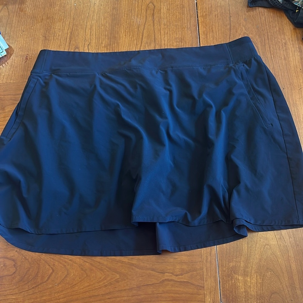 Athleta Skort Black Size 22 Built-in Shorts Tennis Skirt